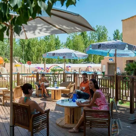 Mobil Climatise 6 Personnes 36 M2 4 Etoiles Serignan
