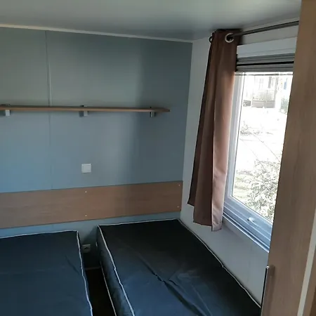 Mobil Climatise 6 Personnes 36 M2 4 Etoiles